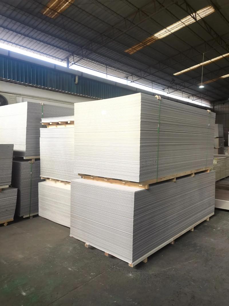 新型建材：绿色建筑的新篇章